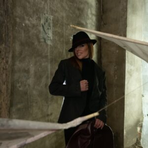 Giacca vintage rielaborata in chiave moderna